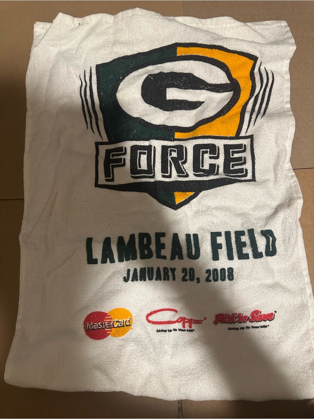 Lambeau Field Promotional Towel Brett Favre final game as a packer